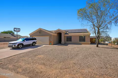 15200 S Redondo Rd, Arizona City, AZ 85123