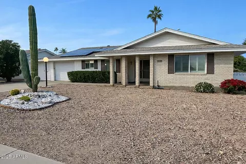 11040 W Salem Dr, Sun City, AZ 85351