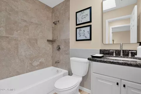 943 E Lois Ln, Phoenix, AZ 85020 photo 25