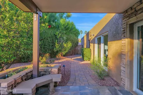 943 E Lois Ln, Phoenix, AZ 85020 photo 44