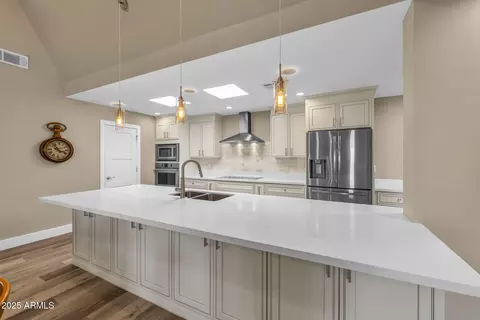 Kitchen - 2530 E Oregon Ave, Phoenix, AZ 85016 photo 1 of 5