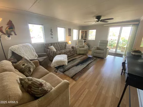 2302 S Seminole Dr, Apache Junction, AZ 85119 photo 2