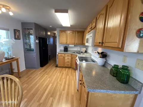2302 S Seminole Dr, Apache Junction, AZ 85119 photo 15
