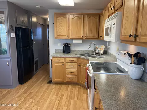 2302 S Seminole Dr, Apache Junction, AZ 85119 photo 14