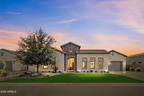 2521 E Turnberry Dr, Gilbert, AZ 85298