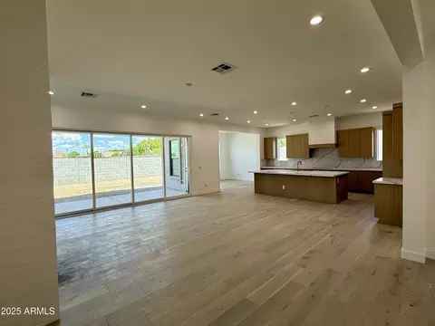 6454 E Oasis Cir, Mesa, AZ 85215 photo 7