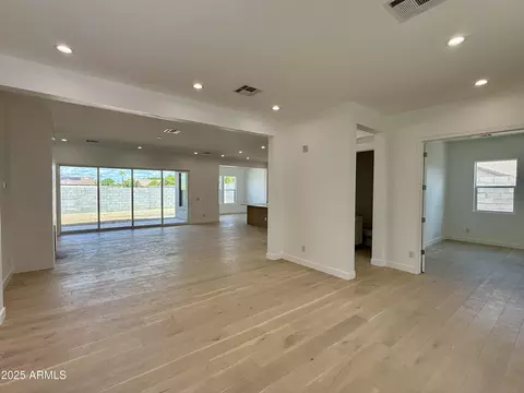 6454 E Oasis Cir, Mesa, AZ 85215 photo 6