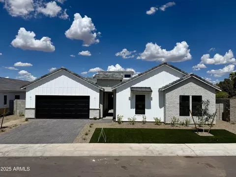 6454 E Oasis Cir, Mesa, AZ 85215