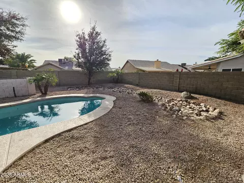 Exterior - 1131 N Hawk Ln, Gilbert, AZ 85234 photo 5 of 12
