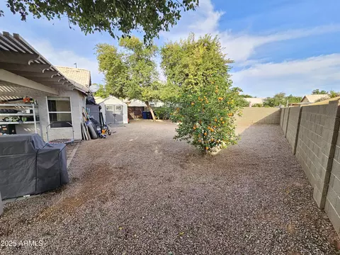 Exterior - 1131 N Hawk Ln, Gilbert, AZ 85234 photo 10 of 12