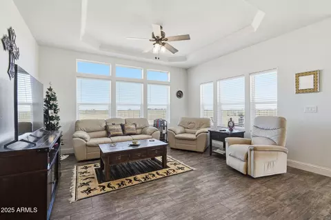 3639 E Remuda Ln, Coolidge, AZ 85128 photo 8