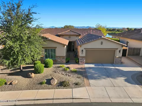6679 S Lyon Dr, Gilbert, AZ 85298