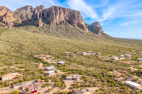 View/Area - 3083 N Herrala Way, Apache Junction, AZ 85119 photo 9 of 10