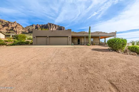 Exterior - 3083 N Herrala Way, Apache Junction, AZ 85119 photo 2 of 19