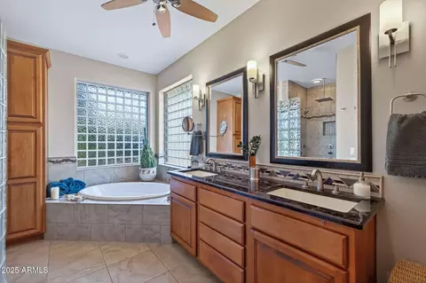 Bath - 1201 W Chatham Dr, Payson, AZ 85541 photo 3 of 5