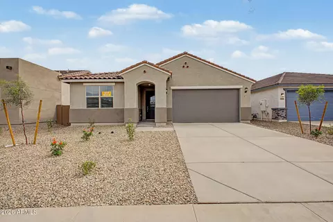 675 W Riparian Dr, San Tan Valley, AZ 85140