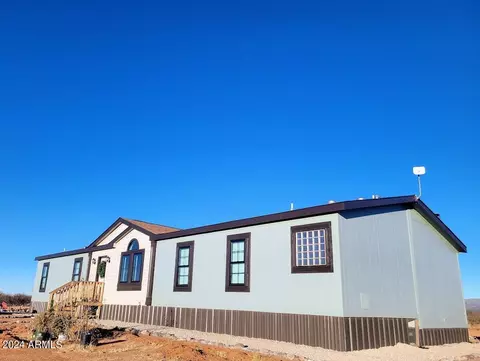 9797 E Nevada Dr, Hereford, AZ 85615 photo 2