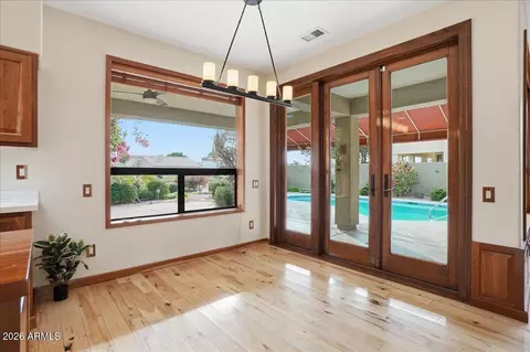 Dining - 1819 E Catamaran Dr, Gilbert, AZ 85234 photo 2 of 2