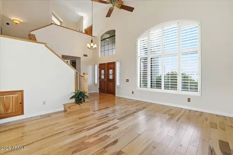 Living - 1819 E Catamaran Dr, Gilbert, AZ 85234 photo 5 of 9