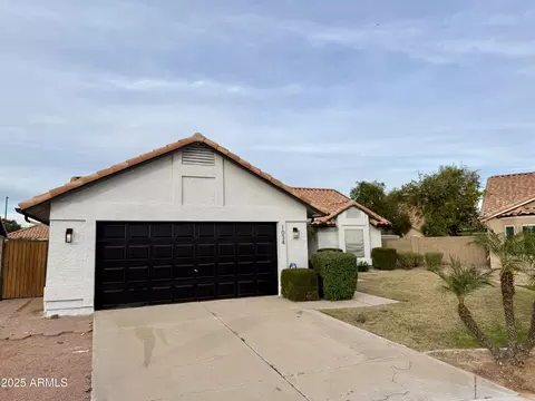 1034 Encinas Ave, Gilbert, AZ 85234 photo 3