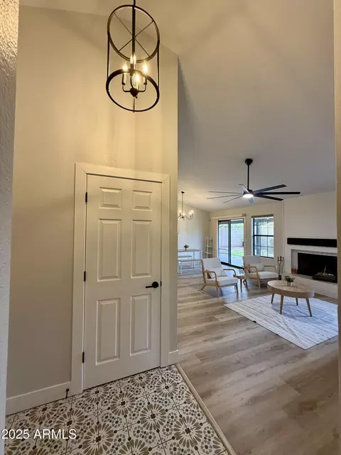 1034 Encinas Ave, Gilbert, AZ 85234 photo 6