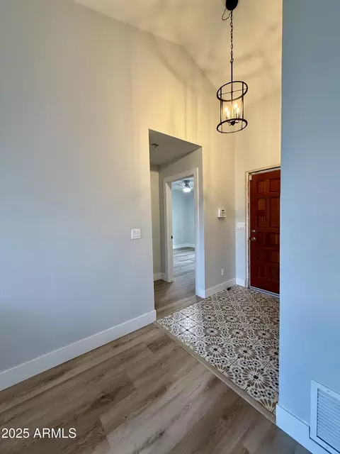 1034 Encinas Ave, Gilbert, AZ 85234 photo 5