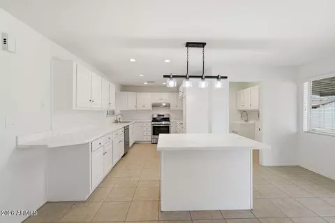 2934 E Shangri La Rd, Phoenix, AZ 85028 photo 22