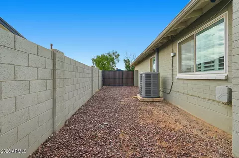 2934 E Shangri La Rd, Phoenix, AZ 85028 photo 50