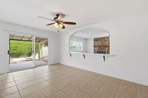 2934 E Shangri La Rd, Phoenix, AZ 85028 photo 14