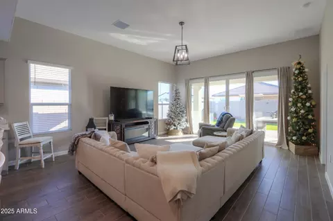 44583 W Palo Olmo Rd, Maricopa, AZ 85138