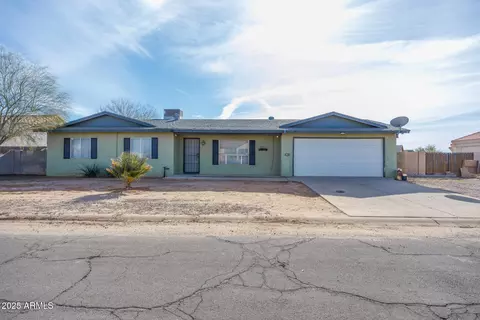 14169 S Tampico Rd, Arizona City, AZ 85123
