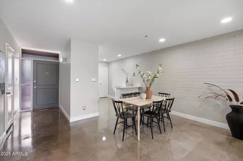 Dining - 1450 E Bethany Home Rd #8, Phoenix, AZ 85014 photo 2 of 2