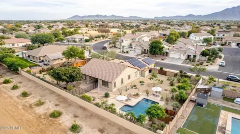 View/Area - 3686 E Powell Way, Gilbert, AZ 85298 photo 5 of 6
