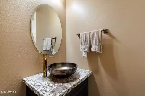 Bath - 3858 Ellis St, Mesa, AZ 85205 photo 5 of 5