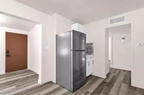Entry Way - 1012 E Pierson St, Phoenix, AZ 85014 photo 2 of 4