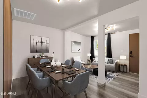 Dining - 1012 E Pierson St, Phoenix, AZ 85014 photo 1 of 2