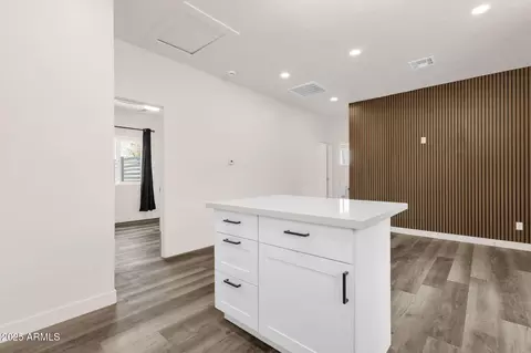 Entry Way - 1012 E Pierson St, Phoenix, AZ 85014 photo 4 of 4
