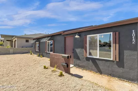 Exterior - 1012 E Pierson St, Phoenix, AZ 85014 photo 3 of 20