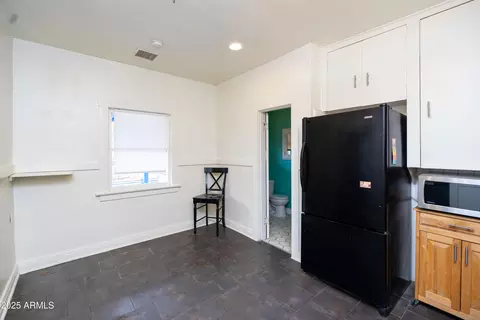 Kitchen - 311 14th Ter, Bisbee, AZ 85603 photo 3 of 3