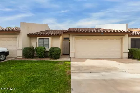 9144 N 68th Dr, Peoria, AZ 85345
