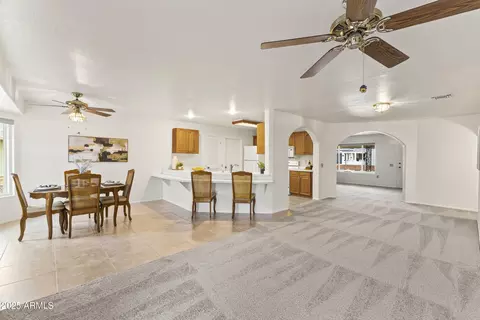 10307 W Sutters Gold Ln, Sun City, AZ 85351