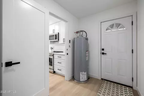 Entry Way - 6019 E Butte St, Mesa, AZ 85205 photo 3 of 3