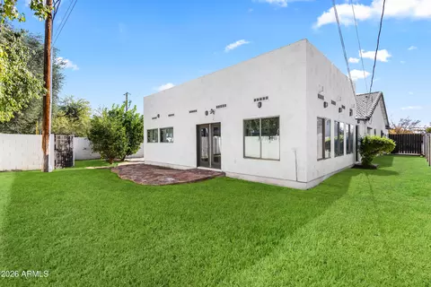 Exterior - 3146 E Monterosa St, Phoenix, AZ 85016 photo 2 of 5