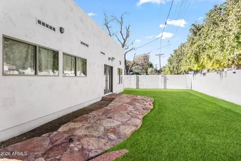 Exterior - 3146 E Monterosa St, Phoenix, AZ 85016 photo 4 of 5