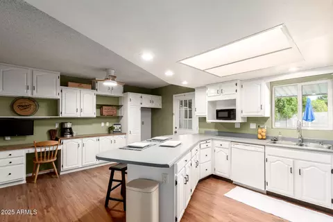 Kitchen - 861 S Toltec --, Mesa, AZ 85204 photo 1 of 4