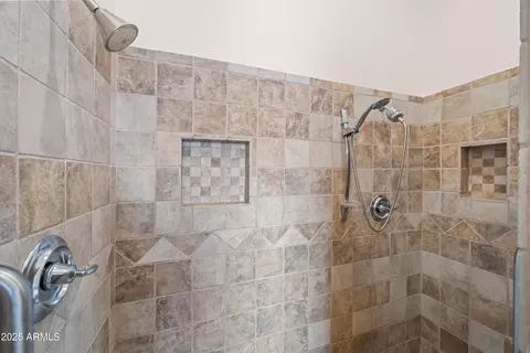 Bath - 2342 E Mallard Ct, Gilbert, AZ 85234 photo 3 of 4