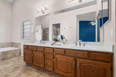 Bath - 2342 E Mallard Ct, Gilbert, AZ 85234 photo 1 of 4