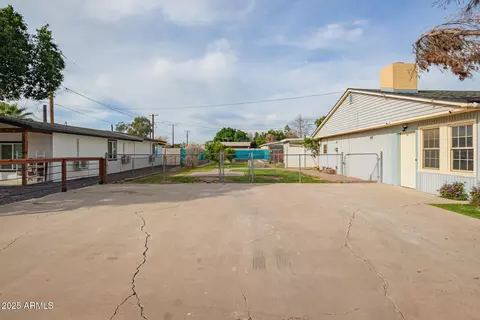 126 N Ash St #7, Gilbert, AZ 85233