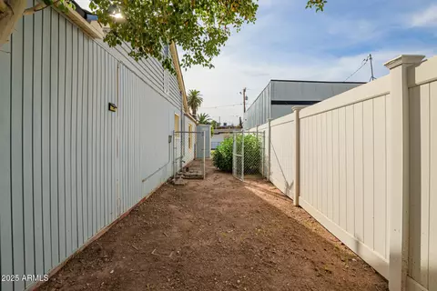Exterior - 101 W Park Ave, Gilbert, AZ 85233 photo 3 of 3