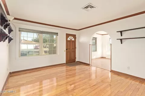 Living - 101 W Park Ave, Gilbert, AZ 85233 photo 2 of 6